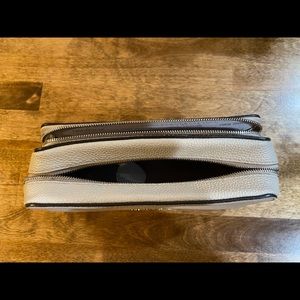 Michael Kors Makeup Case- Tan